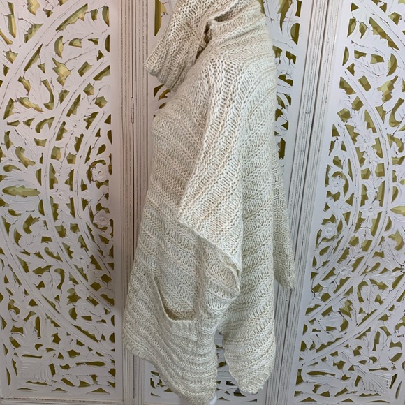 Madden Ivory Cowl Neck Poncho Sweater NWT - Picture 3 of 9